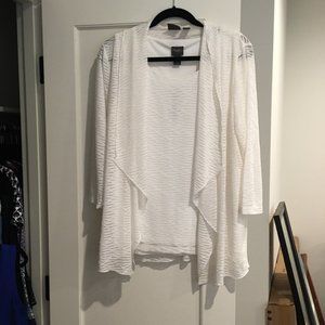 Jacket & matching top. Chico's Travelers. White. NWT. Chico's Size 2 (L).
